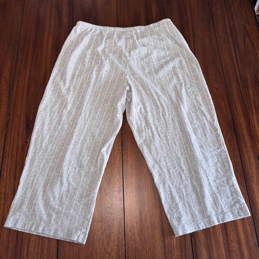 Lauren Ralph‎ Lauren Black Label Women’s Knit Capri Pajama Set Size Medium Gryst - Picture 6 of 11